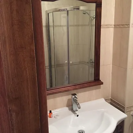 Apartament 115 *